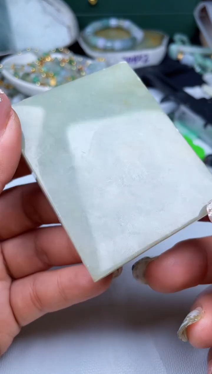 【闪购商品】翡翠颈饰未镶嵌缅甸天然翡翠130