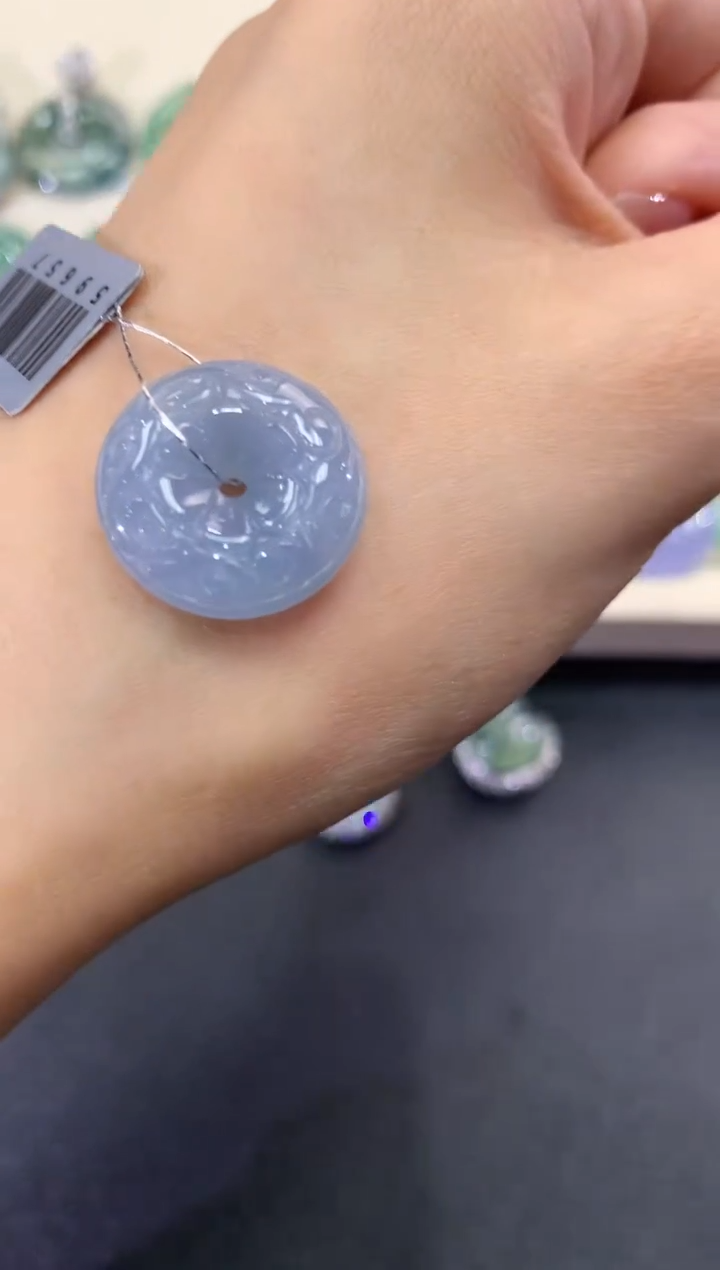 【闪购商品】翡翠吊坠(不含链)未镶嵌a2紫货有色差