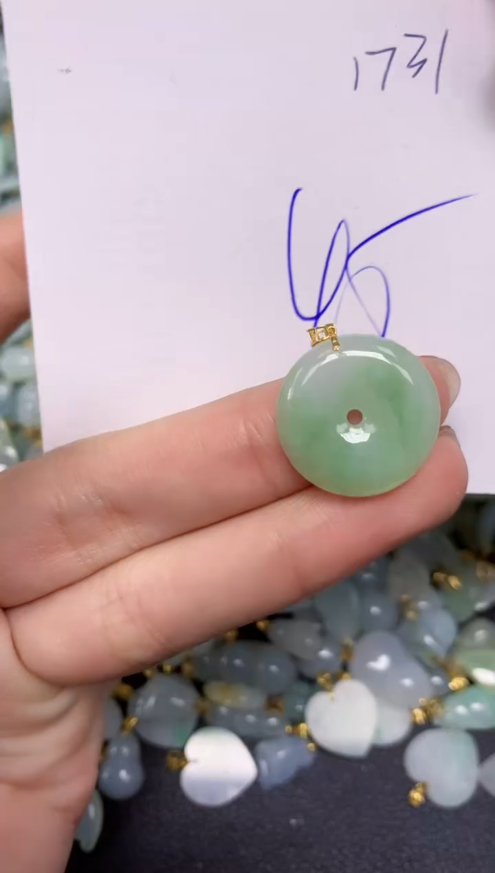 【闪购商品】翡翠颈饰18K金镶嵌 天然翡翠A货