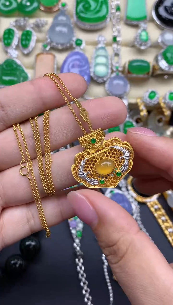 【闪购商品】翡翠颈饰18K金镶嵌370-中国好珍宝