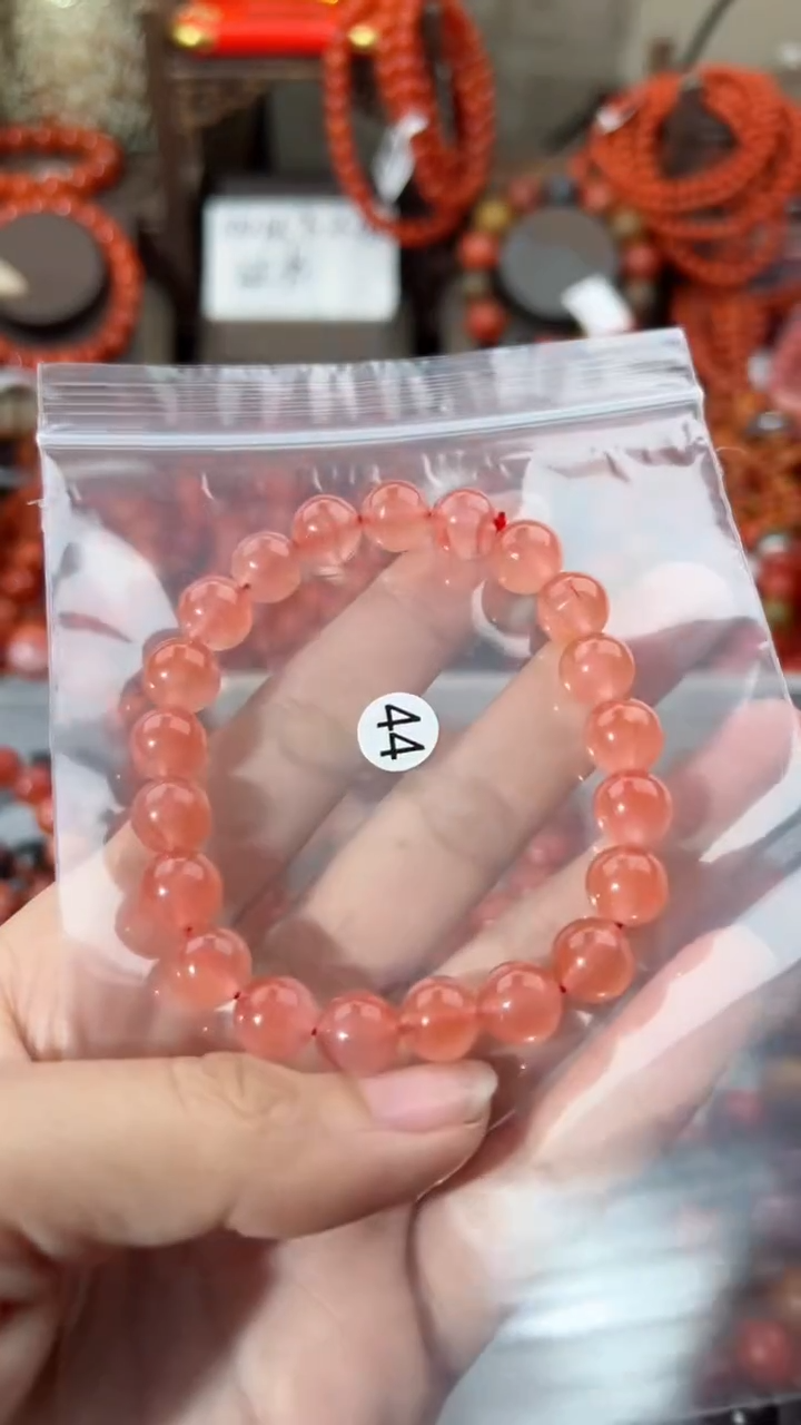 【闪购商品】南红玛瑙手串未镶嵌9+