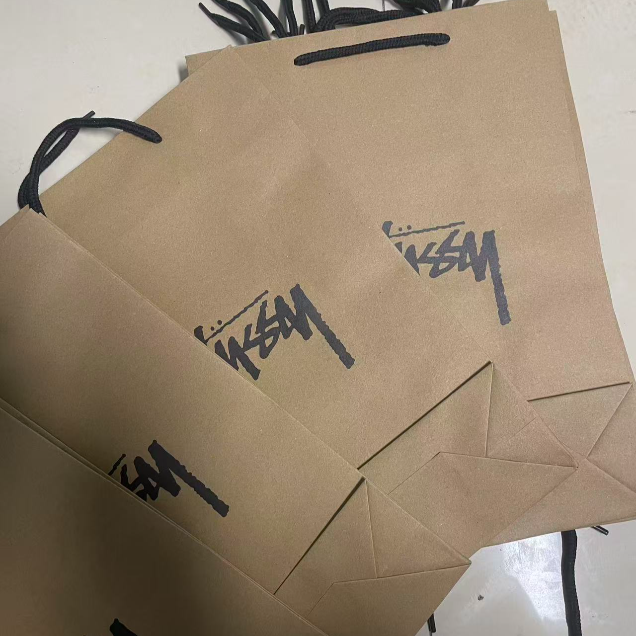 高品质适合送礼的牛皮纸袋