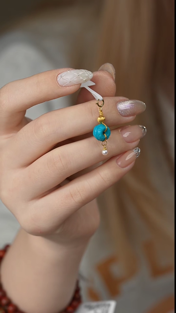 【闪购商品】绿松石吊坠18K金镶嵌A15（多样性发一件）