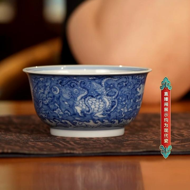 【小乔赏瓷】望月怀古蓝地四灵兽樽式杯