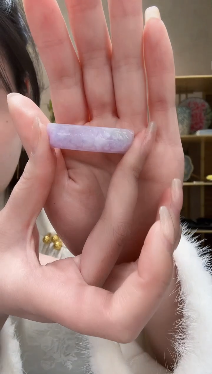 【闪购商品】翡翠颈饰未镶嵌手牌