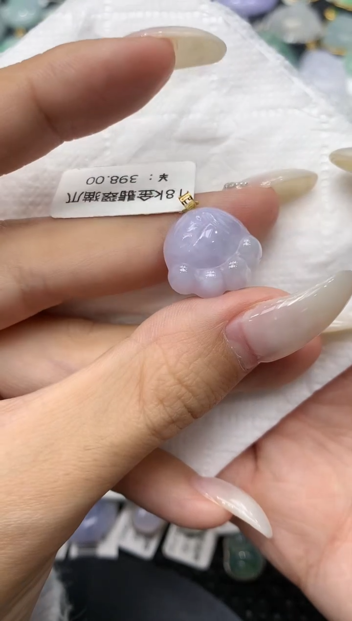 颈饰18K金镶嵌翡翠11111111111