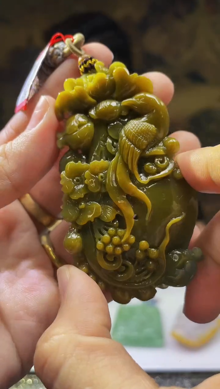 【闪购商品】定制翡翠未镶嵌2025011359