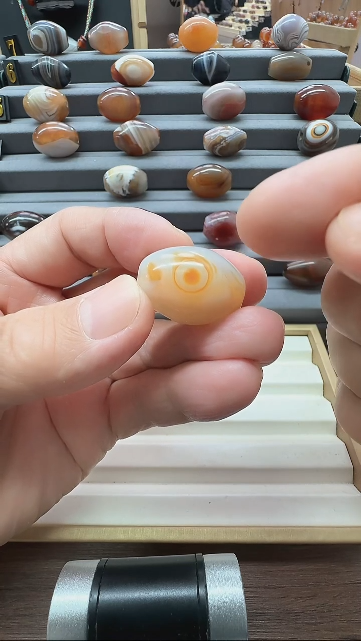 未镶嵌颈饰玛瑙/玉髓F****M玛瑙26*19