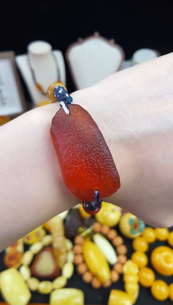 琥珀未镶嵌珠宝奇石柒月