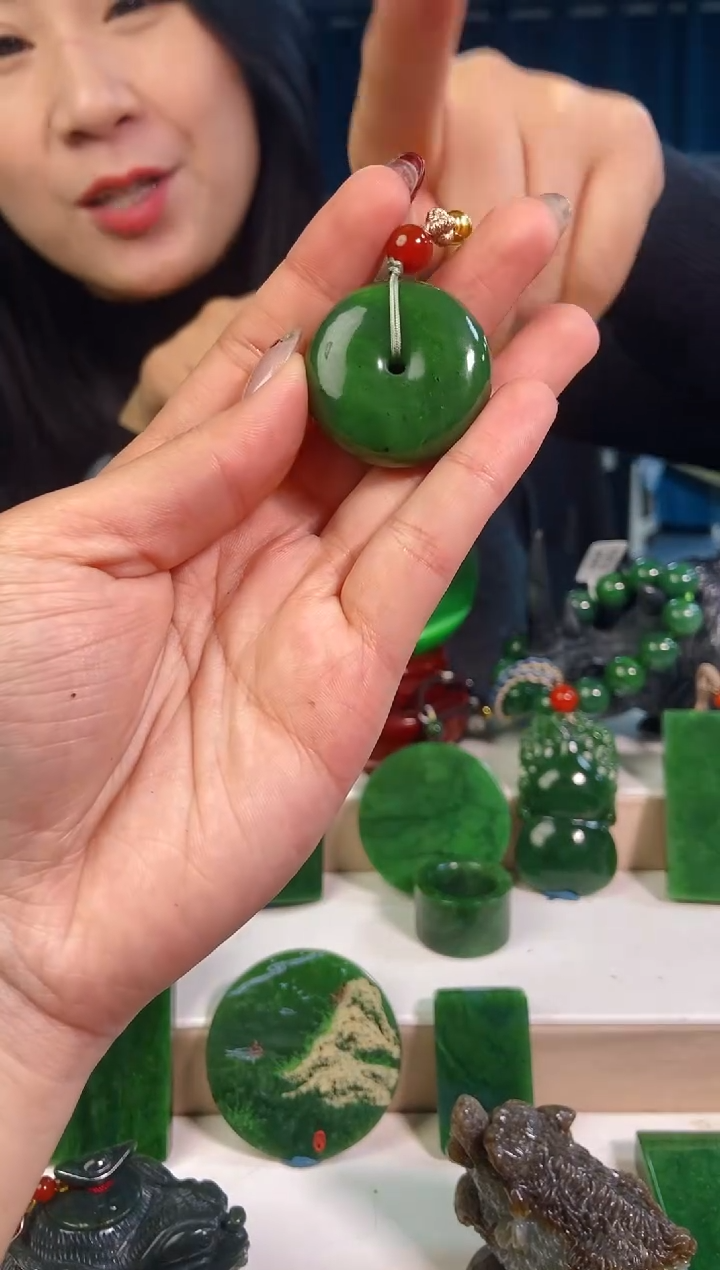 【闪购商品】和田玉挂件未镶嵌1