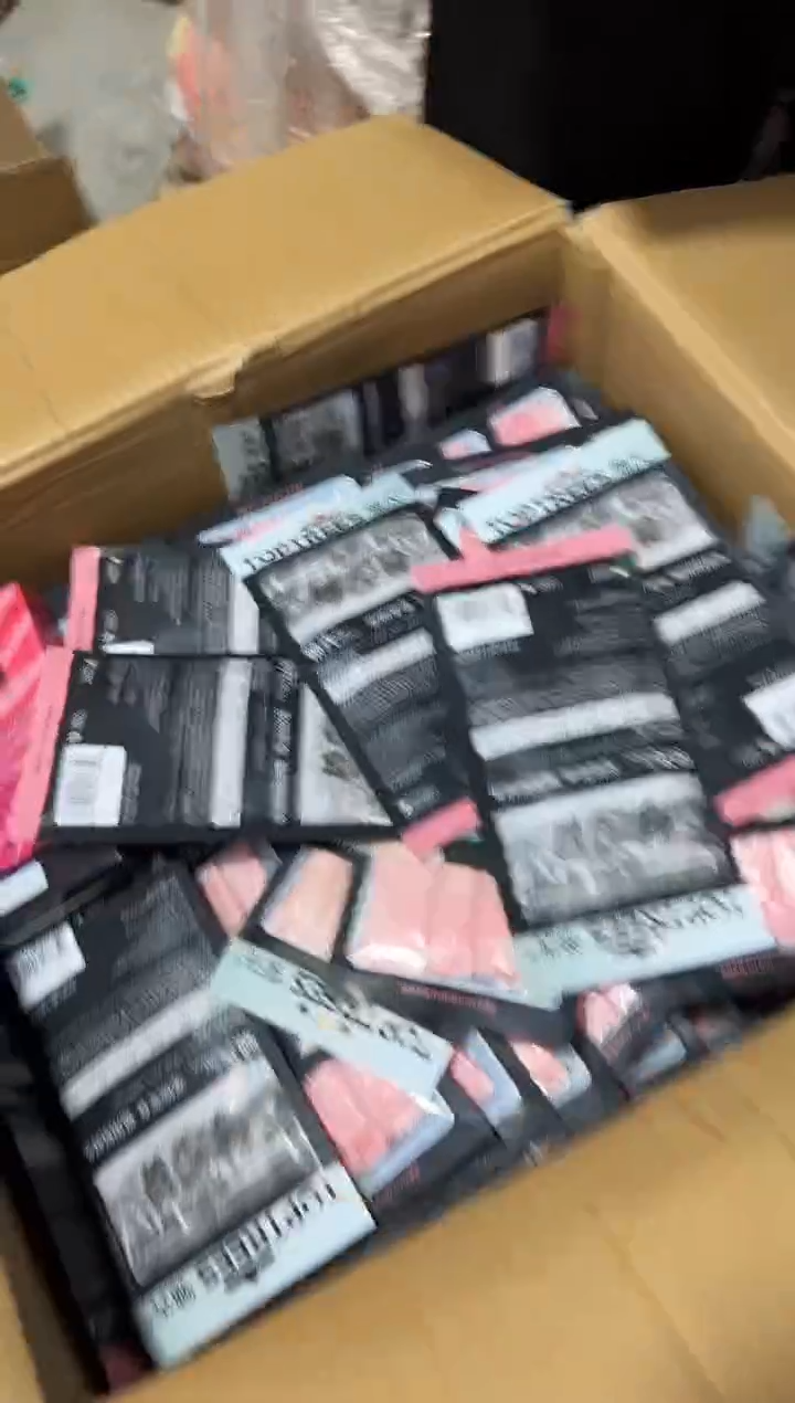 临期明年7月领先鲜鲜条猫条*1包