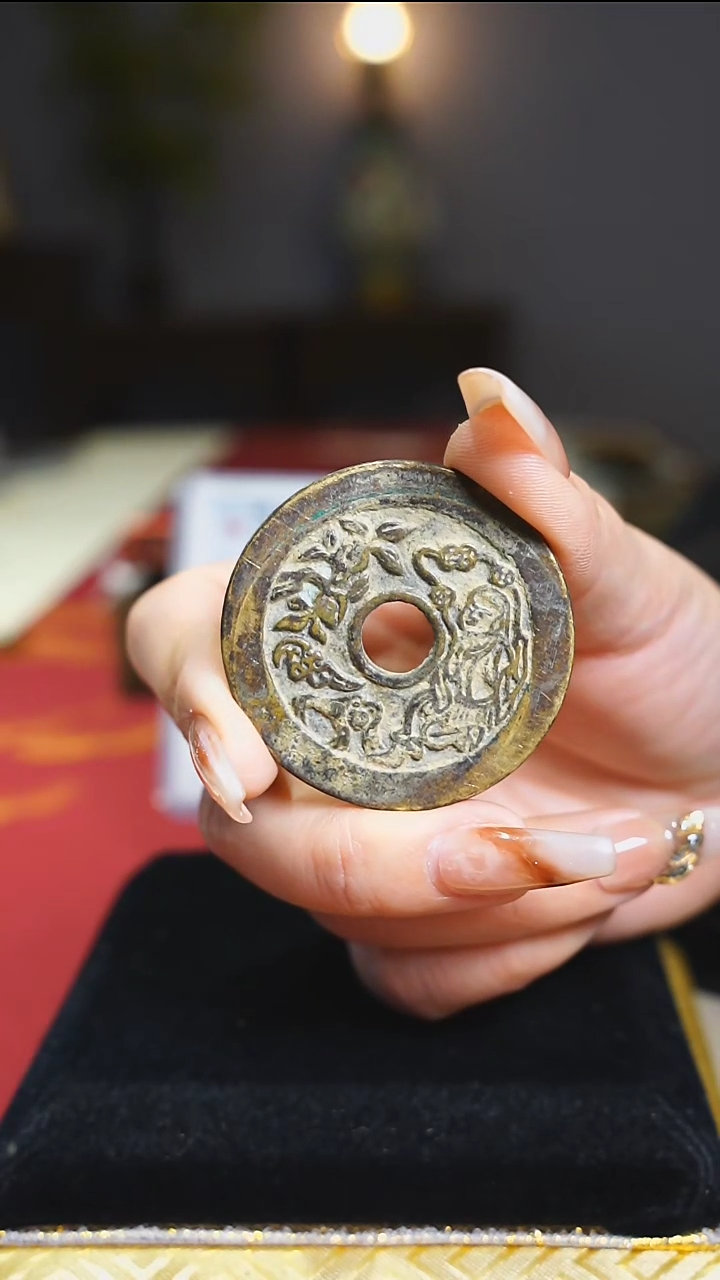 【闪购商品】铜刘海戏金蟾/4.3cm/2430