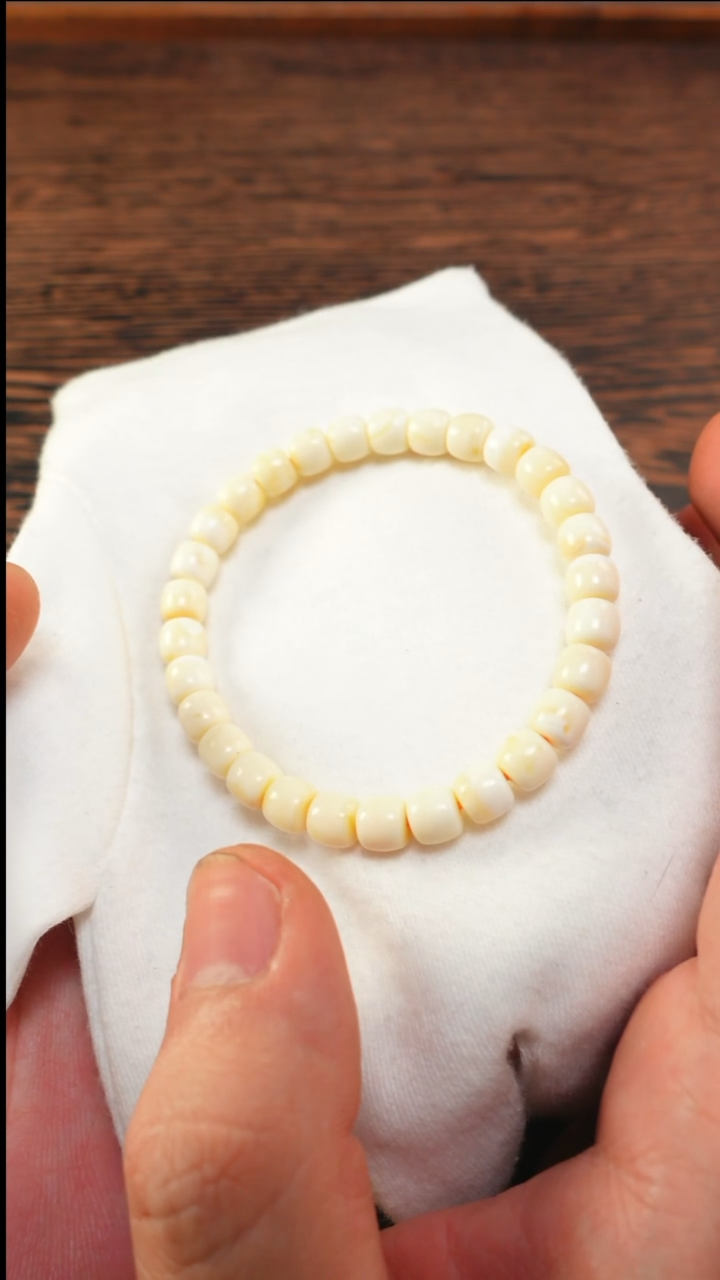 【闪购商品】蜜蜡手链未镶嵌2529/7mm白蜡 无标手串