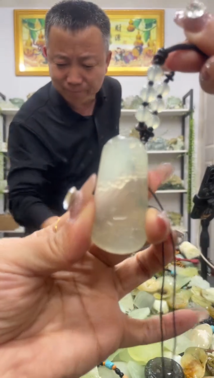 【闪购商品】岫玉吊坠未镶嵌          