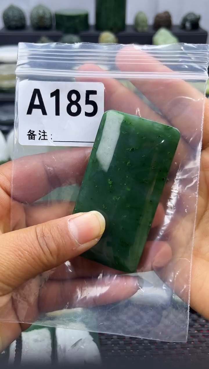 未镶嵌和田玉珠宝半成品无事牌