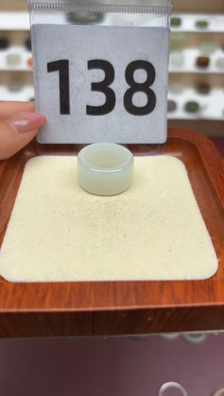 【闪购商品】和田玉戒指未镶嵌14号