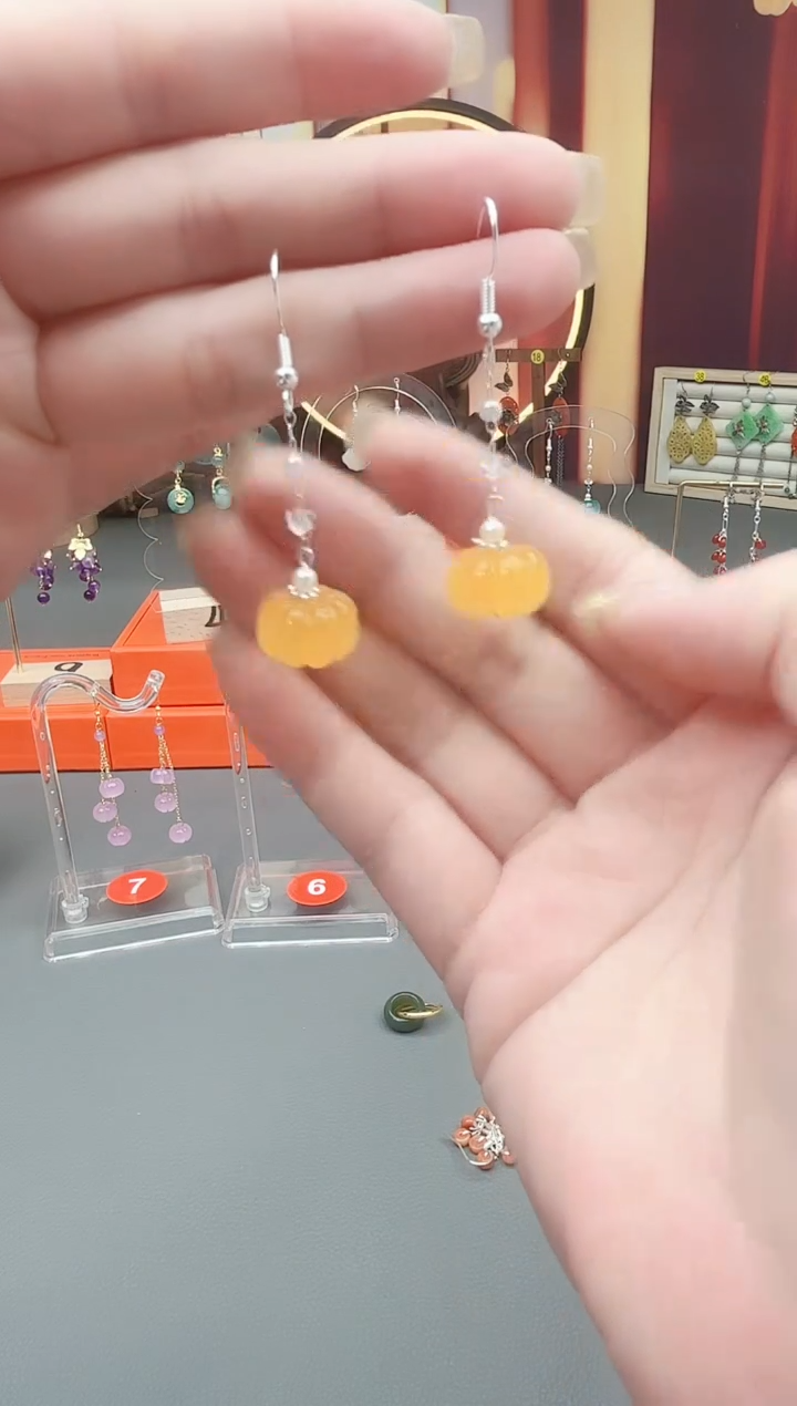 未镶嵌耳钉玛瑙/玉髓w06