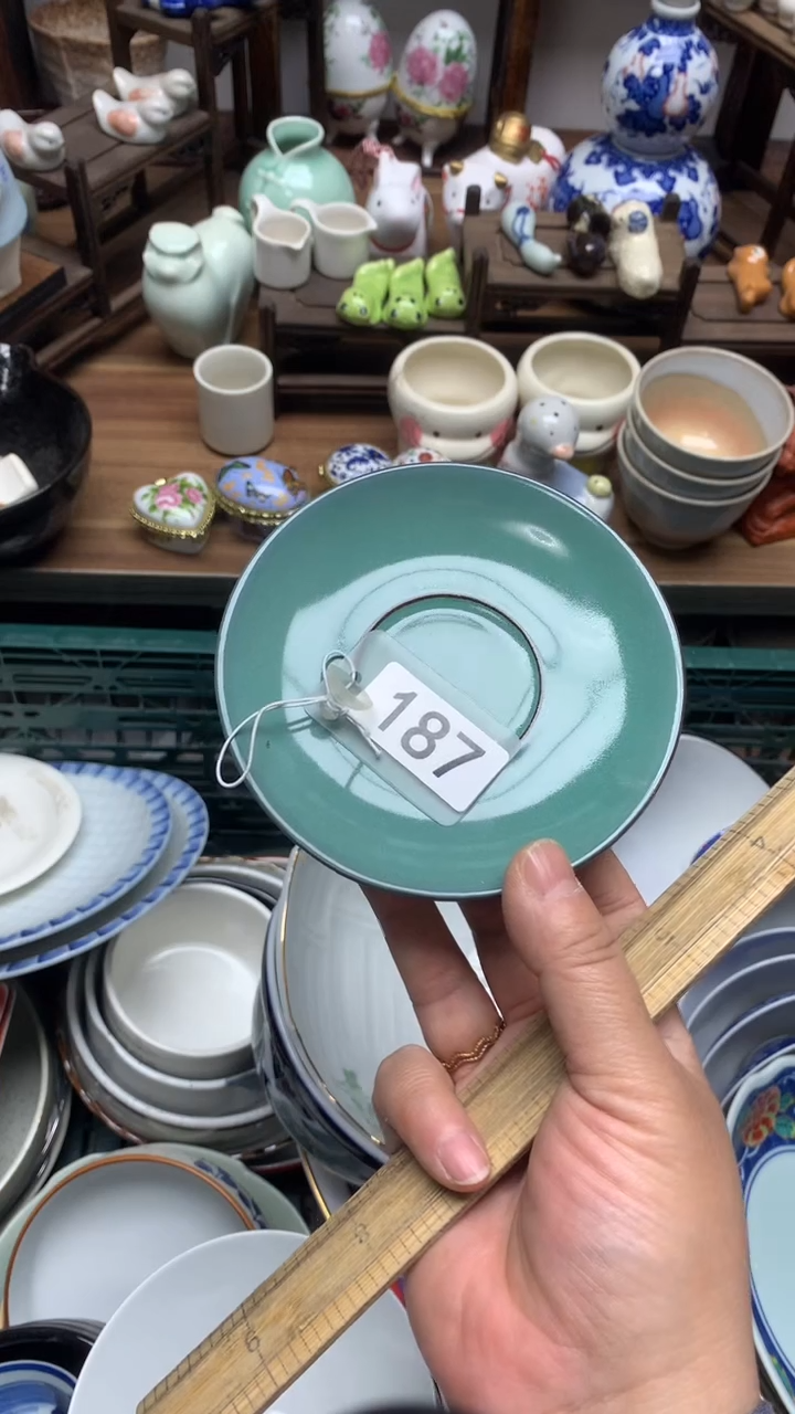 瓷片A龙华精品陶瓷店