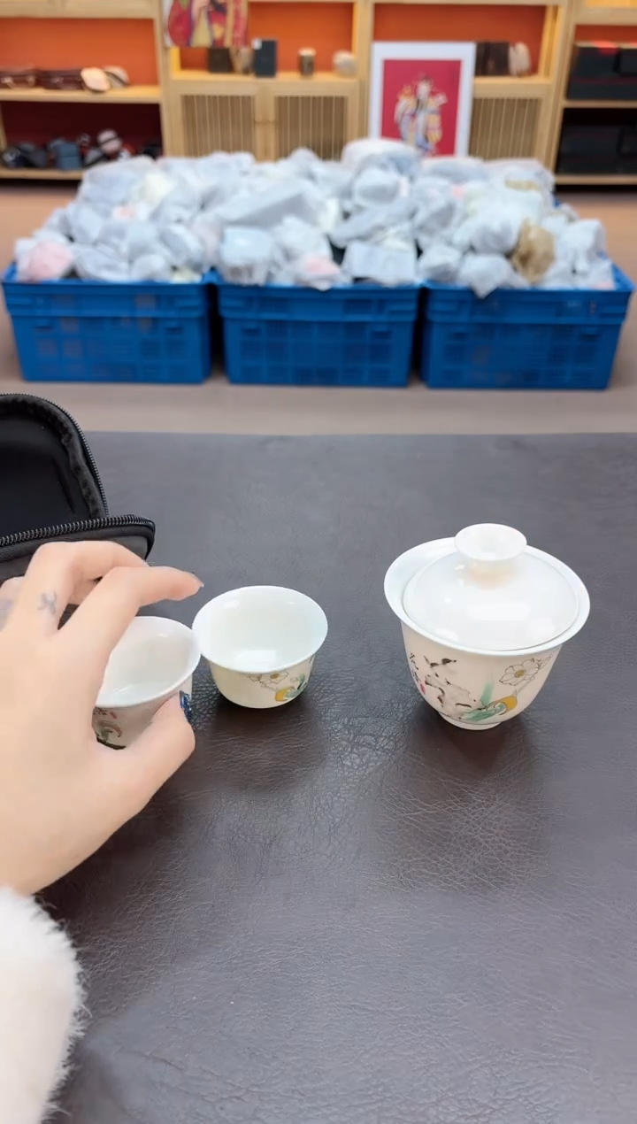 【闪购商品】摆件瓷SC1111111111111