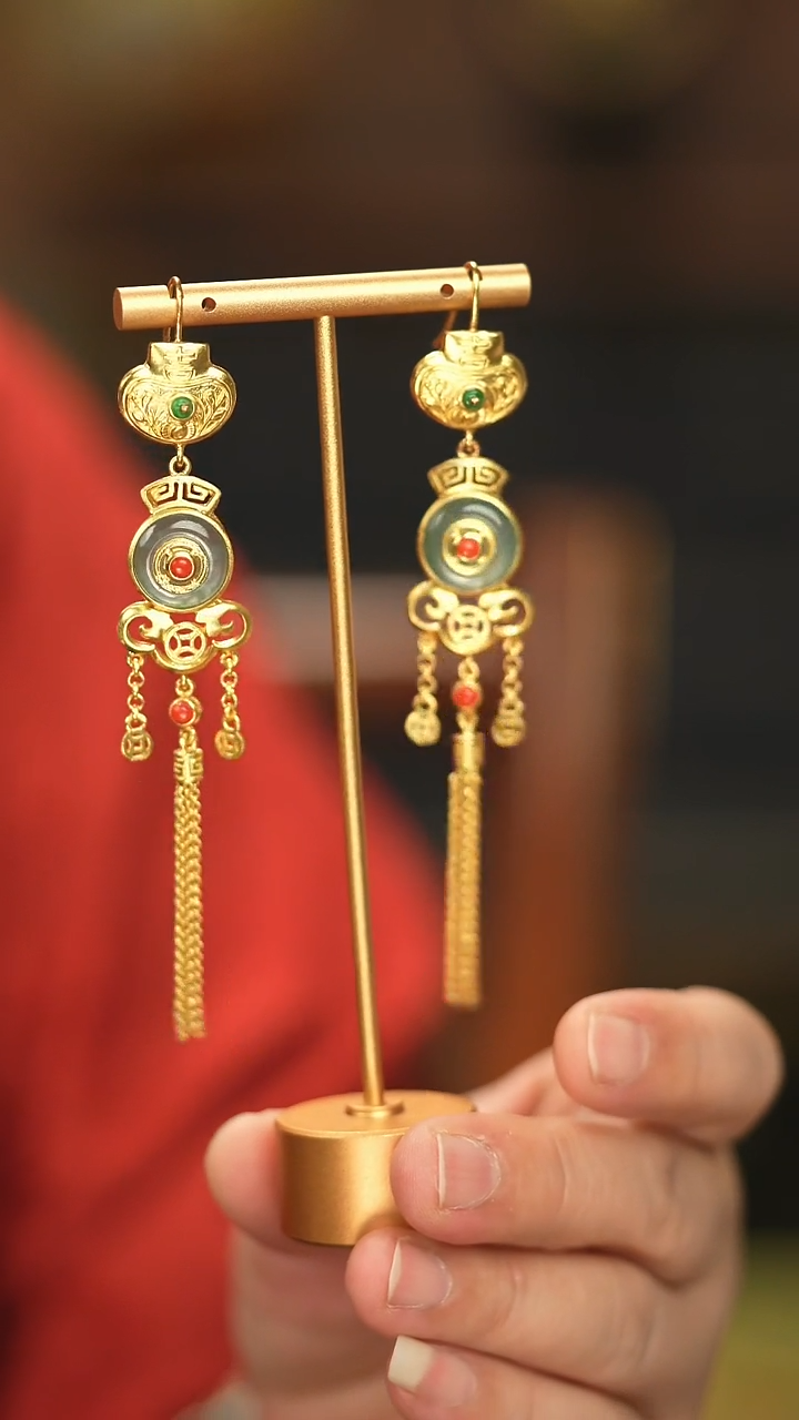 【闪购商品】翡翠耳饰银S925镶嵌新款