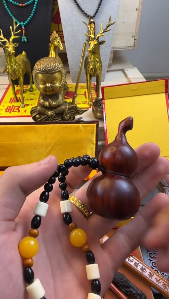 檀香紫檀（小叶紫檀）主播精品链接————————葫芦