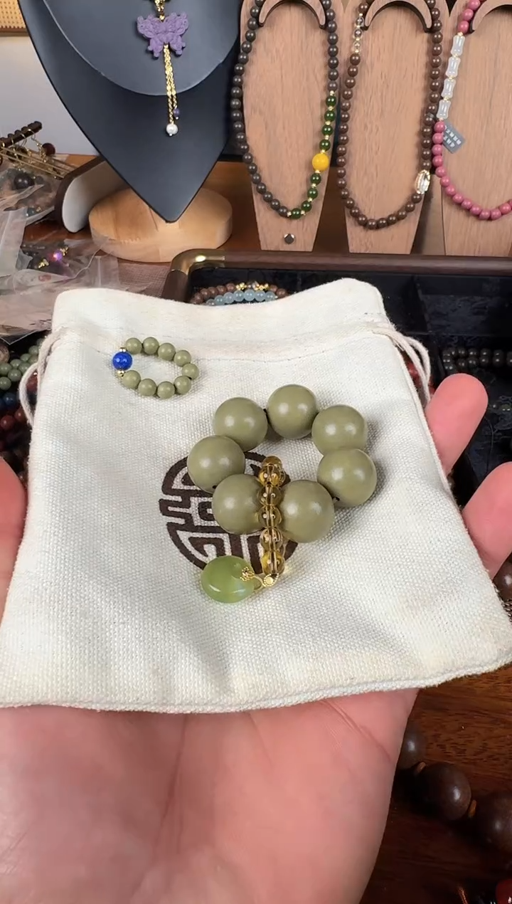 泥塑禅茶玉雪18mm微瑕指捻＋6mm戒指