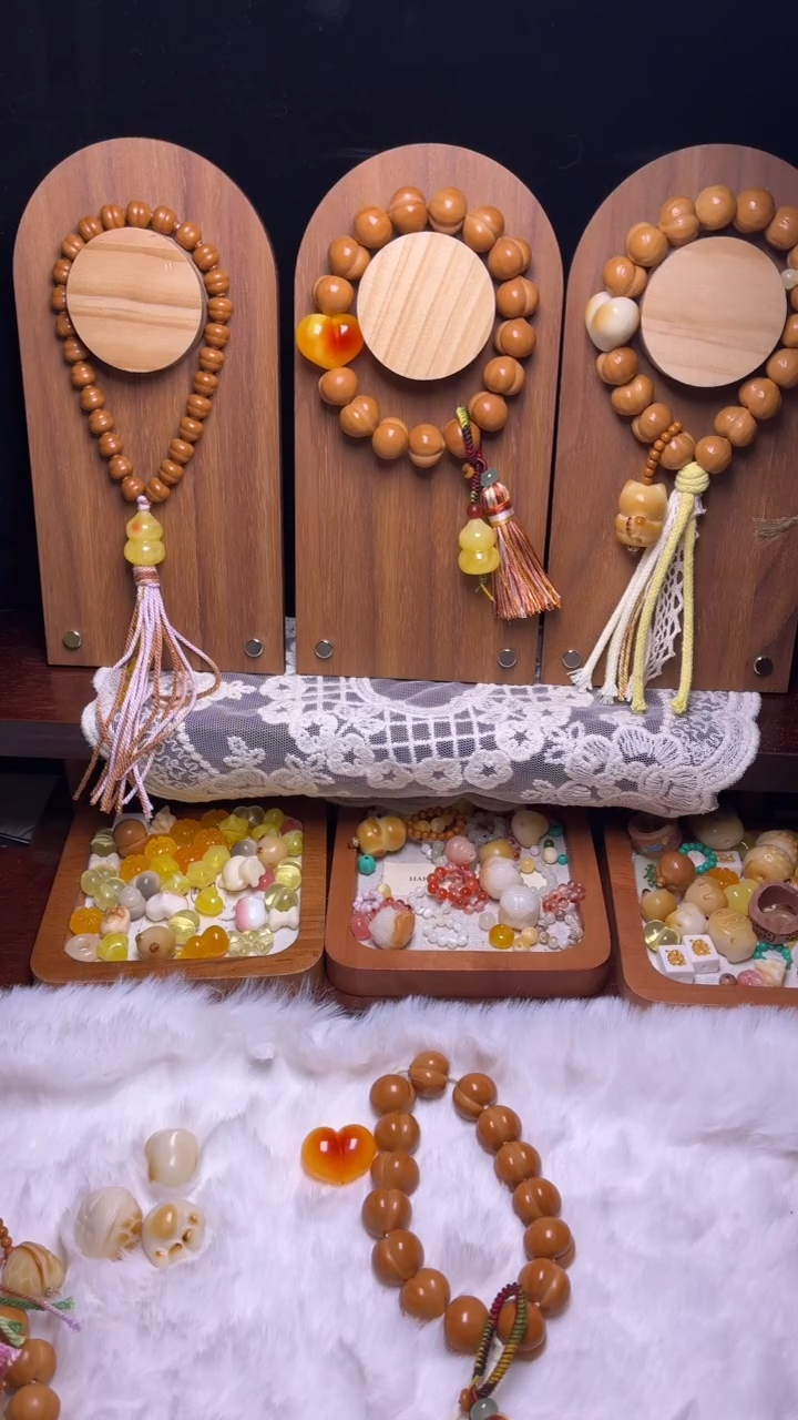 吊坠猴头核桃独****二绿跑环小兔子