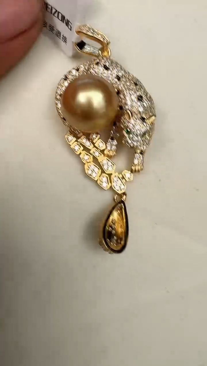 颈饰银S925镶嵌海水珍珠吊坠