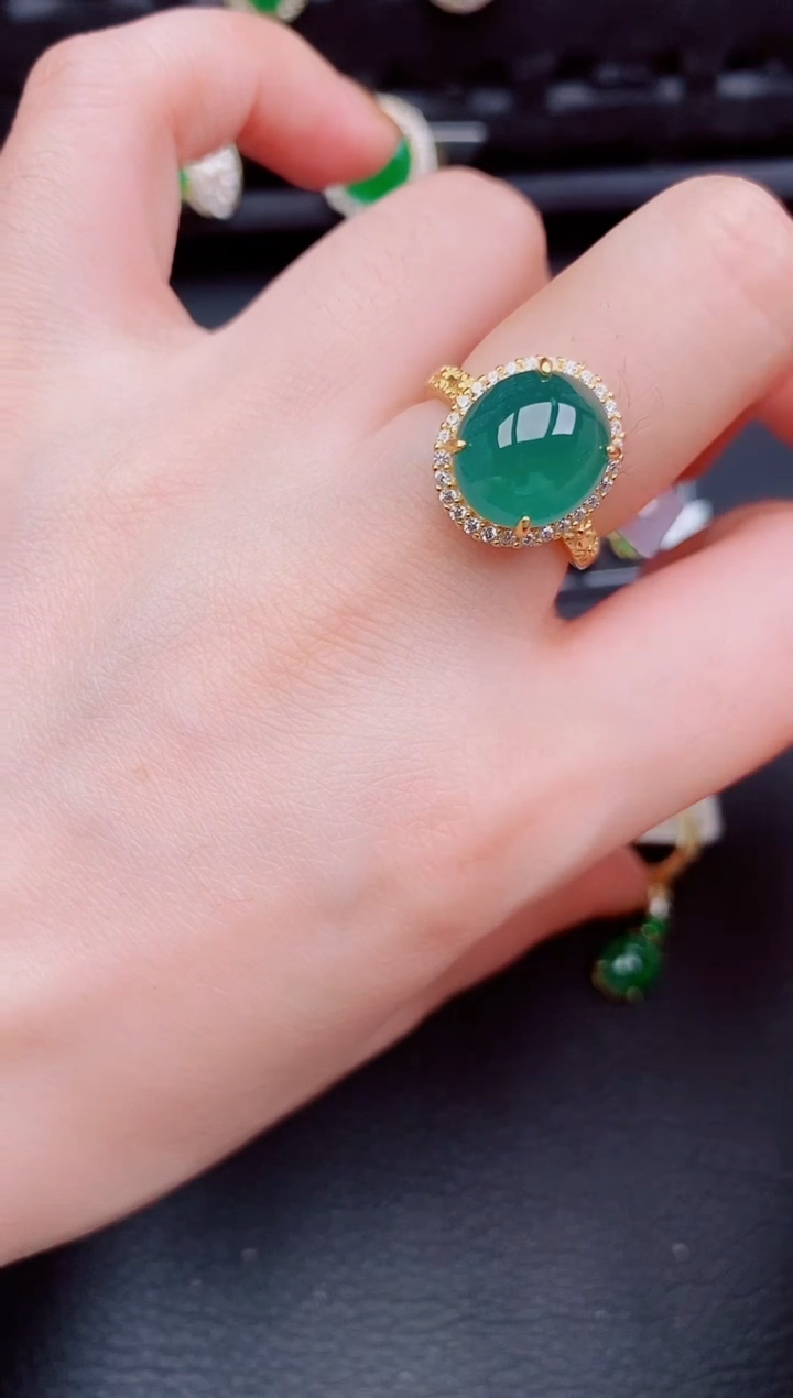 【闪购商品】翡翠戒指银S925镶嵌天然a货翡翠380