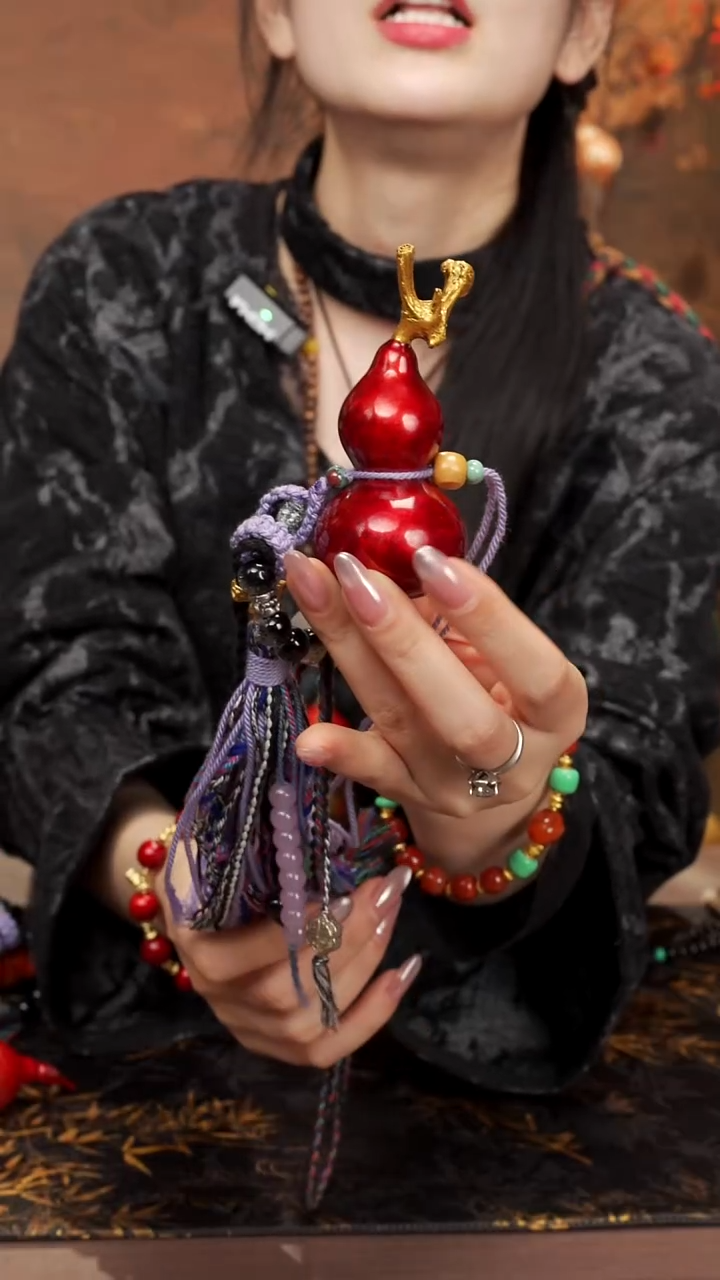 626--大漆脖挂小葫芦---158