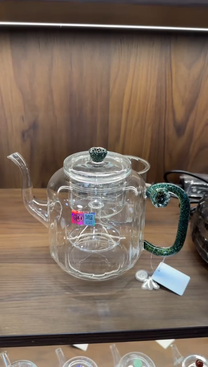 白****茶禾器 莲君壶黑金色