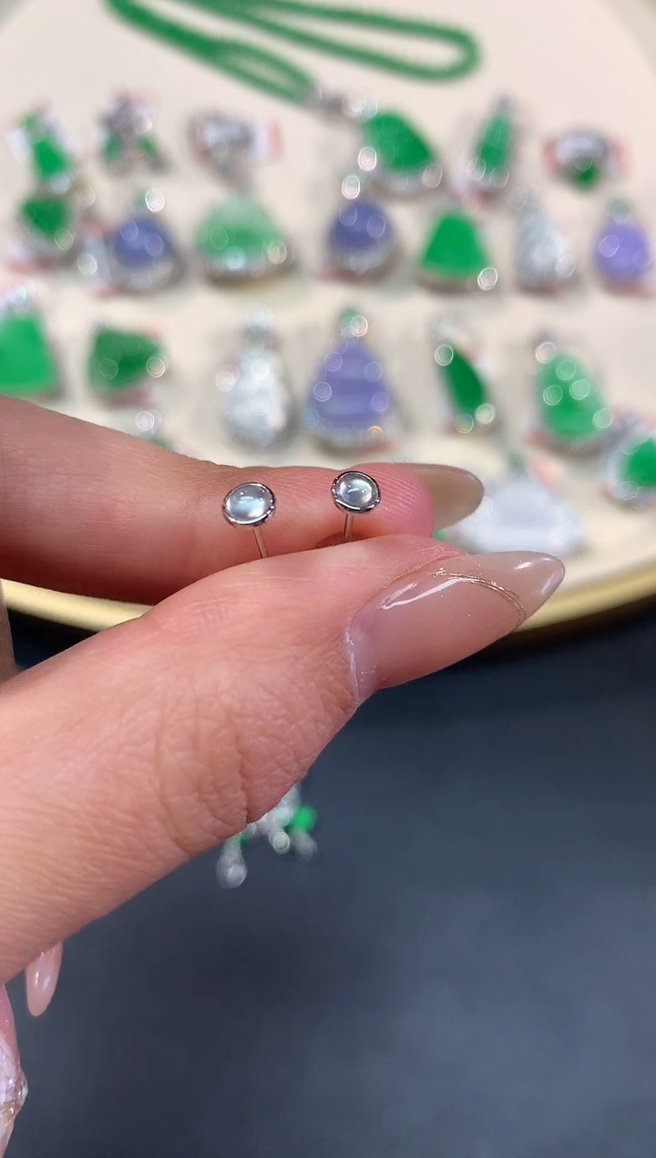 【闪购商品】翡翠耳饰18K金镶嵌A97|698多样性发货一件