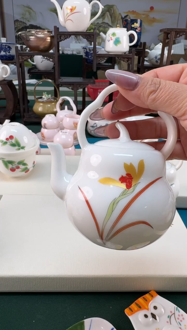 【闪购商品】瓷器 ······.......