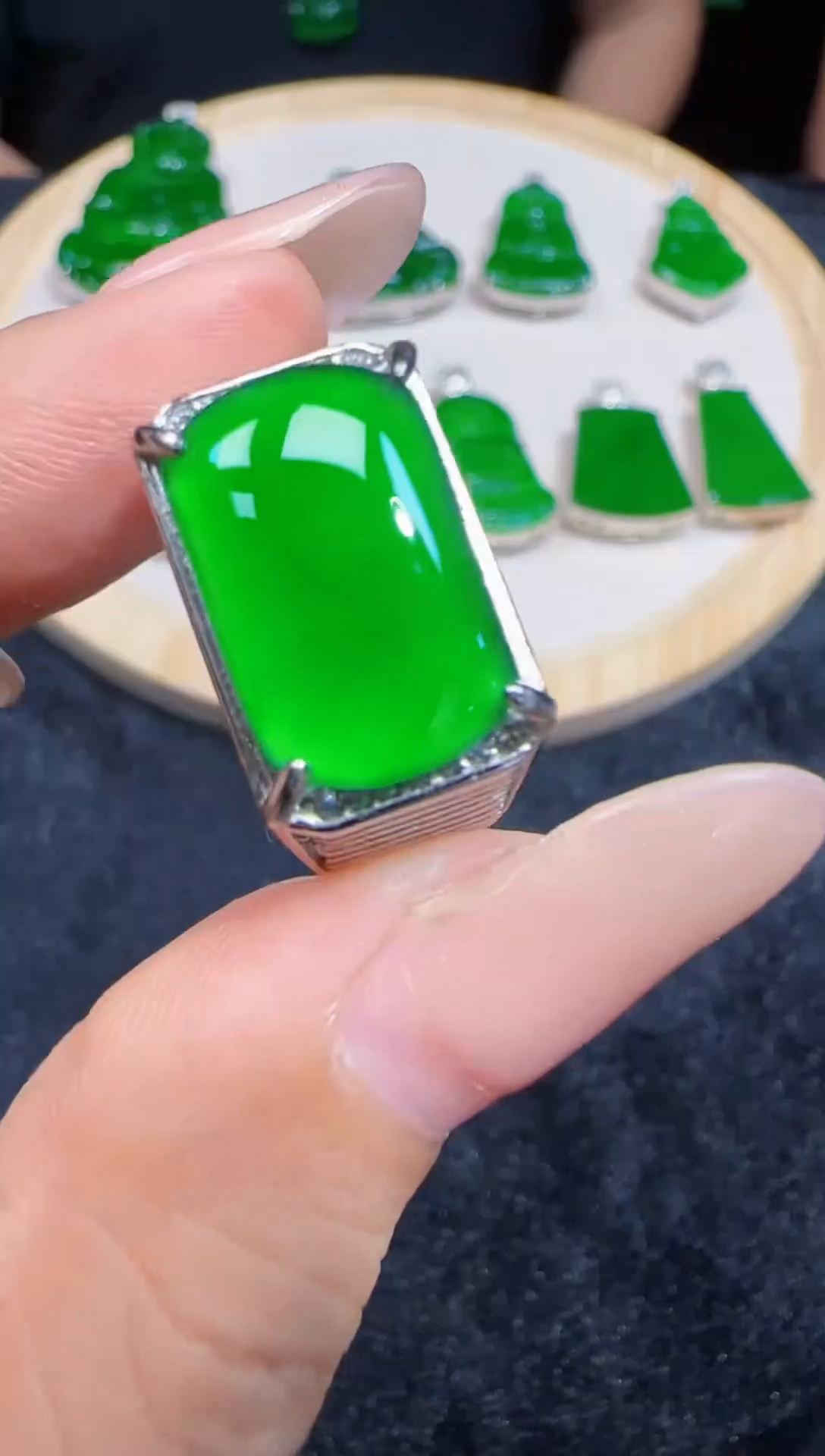 定制翡翠未镶嵌翡翠戒指237