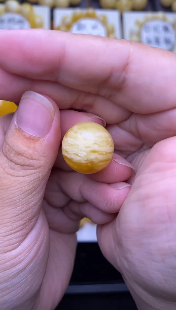 裸石琥珀未镶嵌大小姐珠宝严选72