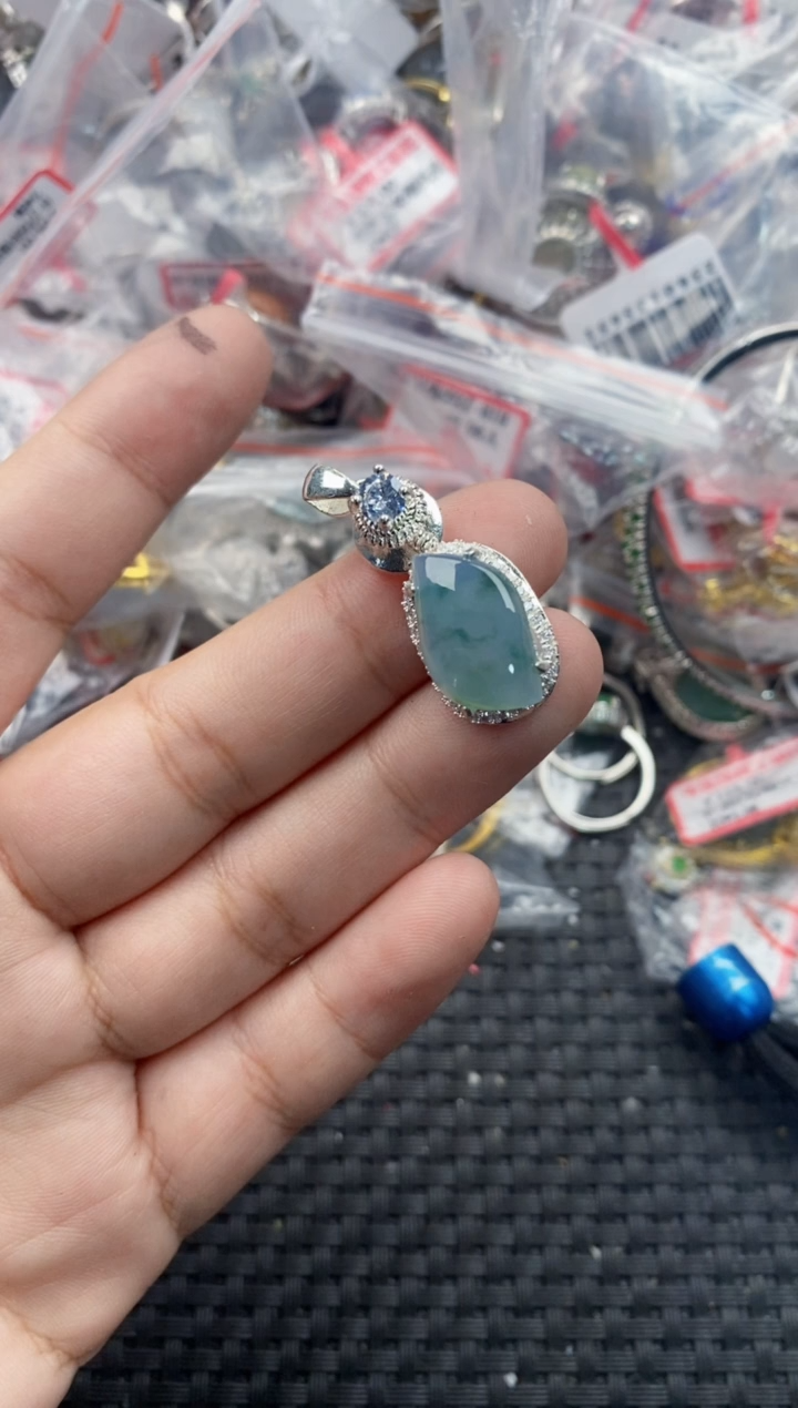 未镶嵌戒指翡翠草**蕾1616   2