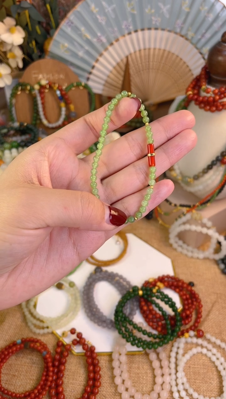 【闪购商品】和田玉手串18K金镶嵌碧玉