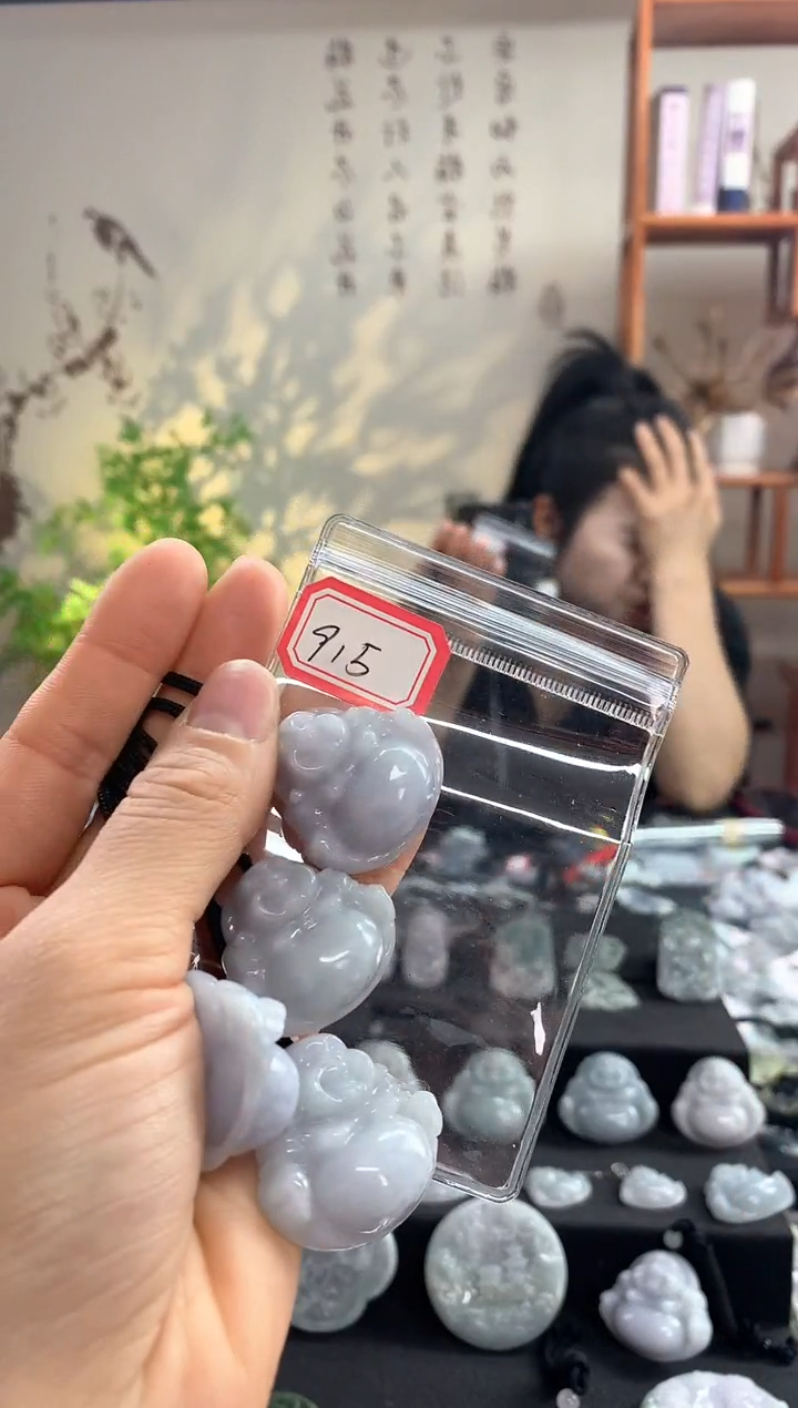 【闪购商品】翡翠颈饰未镶嵌佛公915 多样性发一件