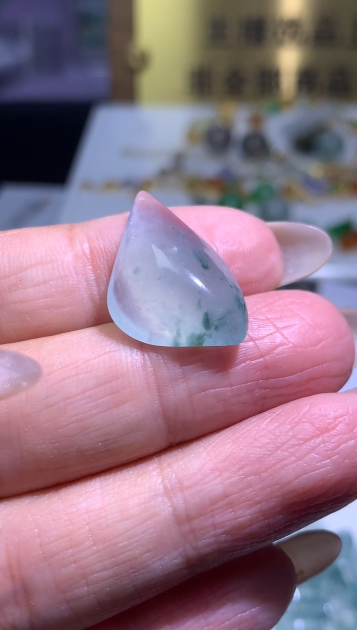 【闪购商品】定制翡翠未镶嵌毛货