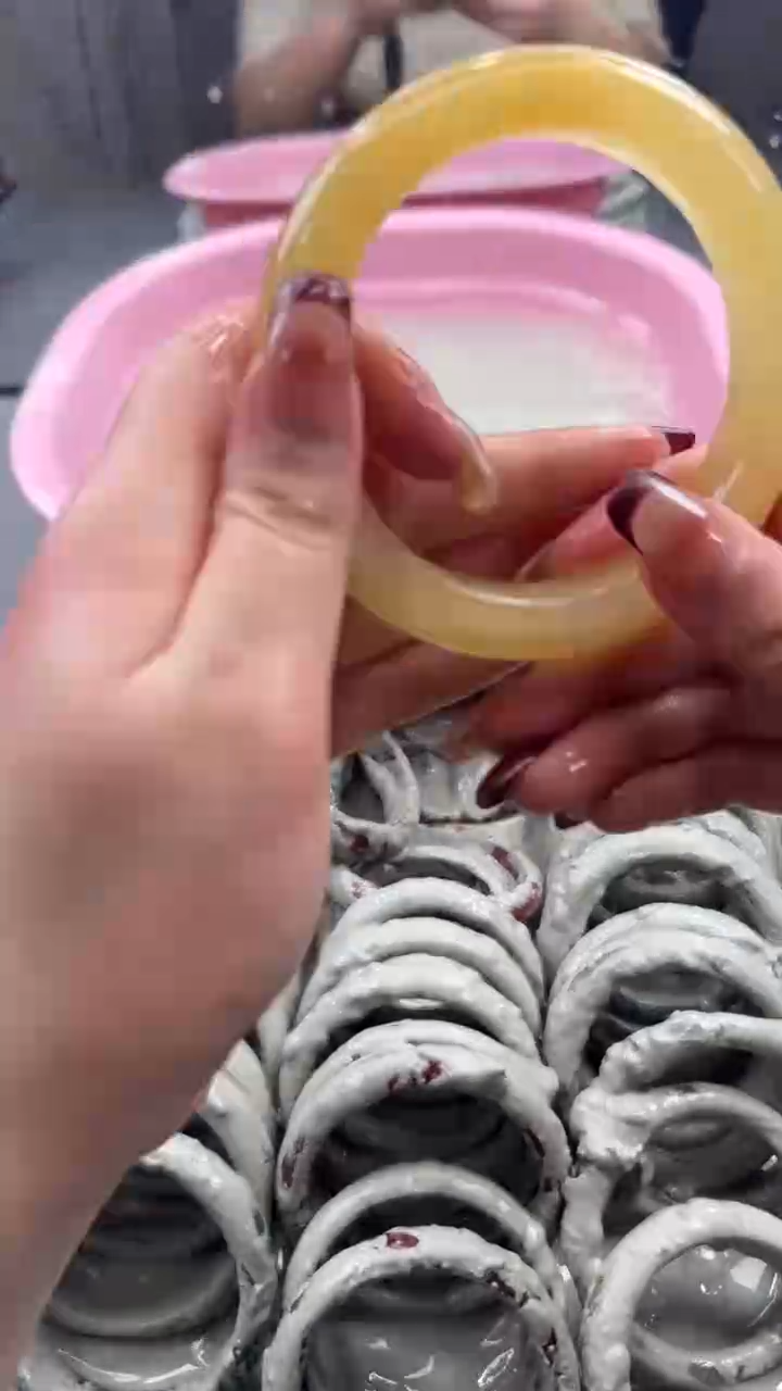 未镶嵌手镯石英质玉3 6665