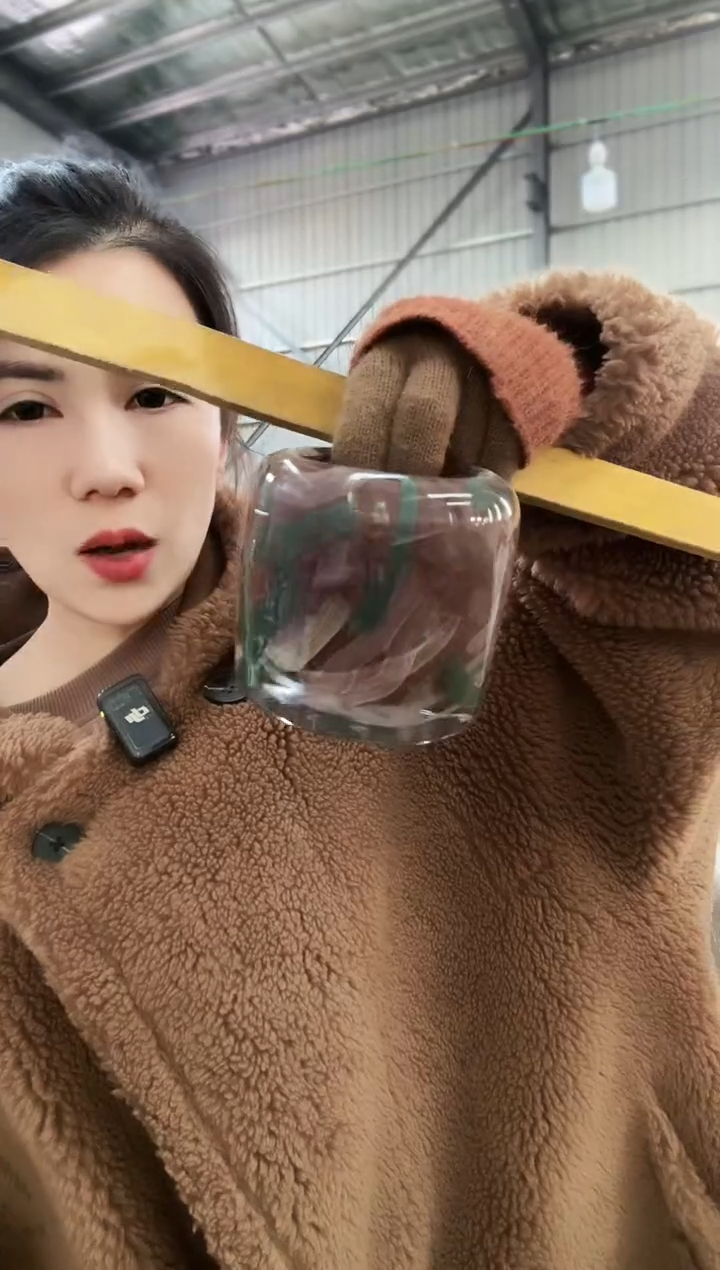 653直播玻璃花瓶