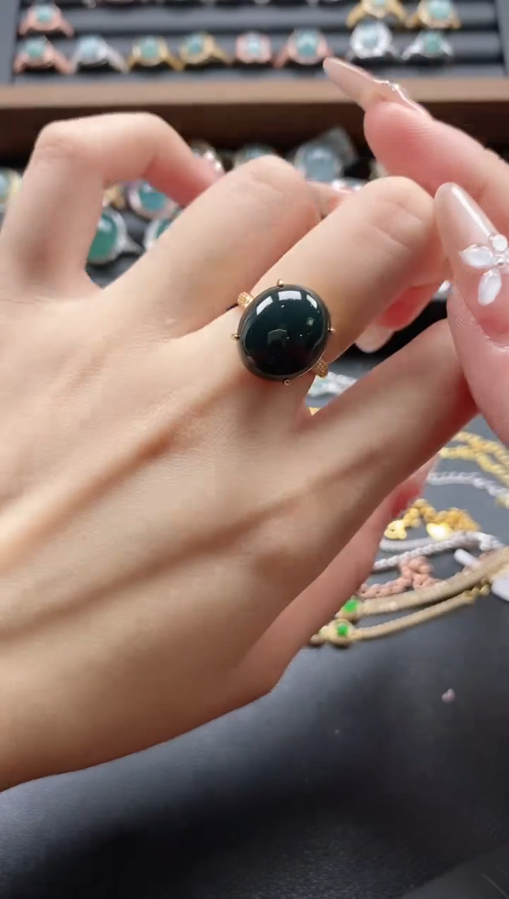 【闪购商品】翡翠戒指银S925镶嵌51511