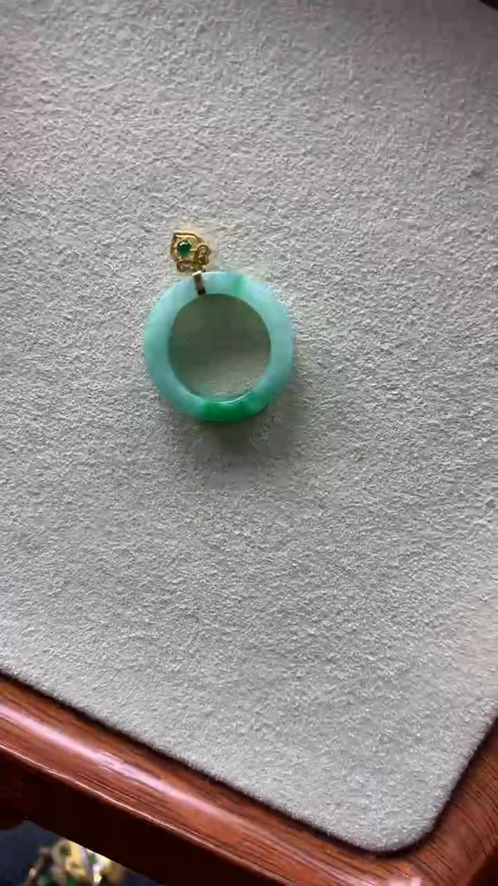 【闪购商品】翡翠颈饰18K金镶嵌057翡翠吊坠