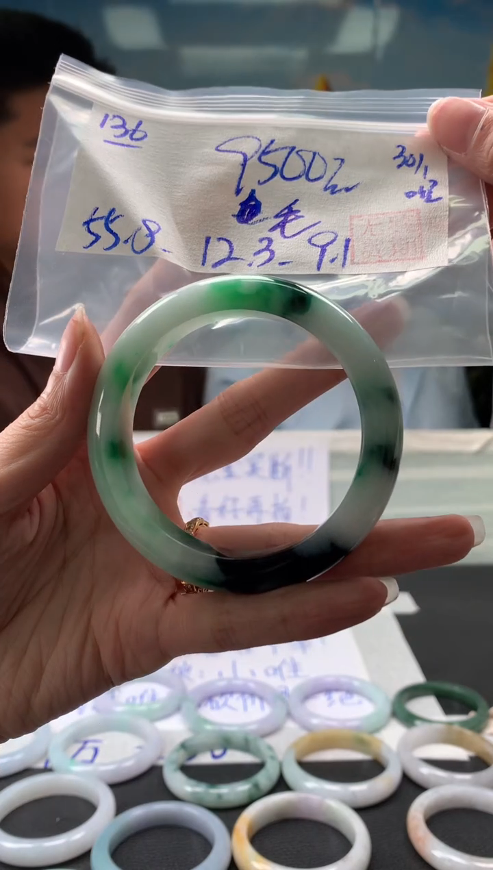 【闪购商品】翡翠手镯未镶嵌翡翠手镯 下单联系小耳机#136