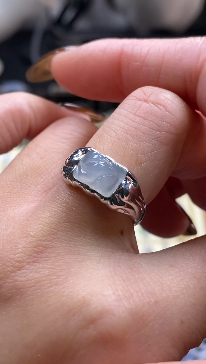 颈饰银S925镶嵌翡翠净货18995