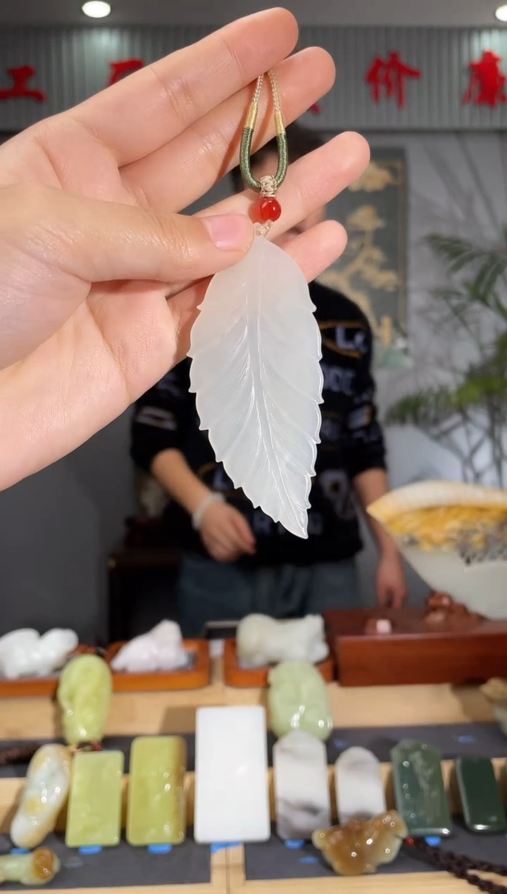 【闪购商品】和田玉颈饰未镶嵌拍一发一 多样性发货