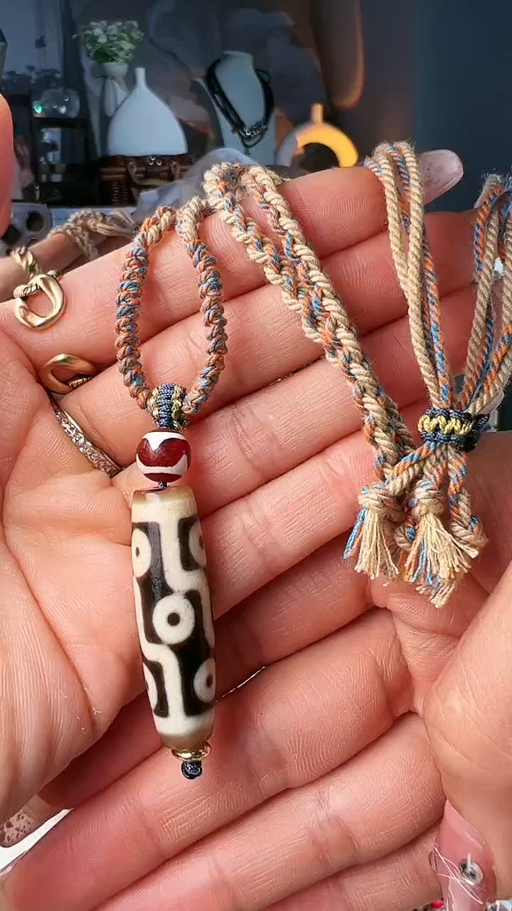 【闪购商品】玛瑙/玉髓颈饰未镶嵌折线九眼