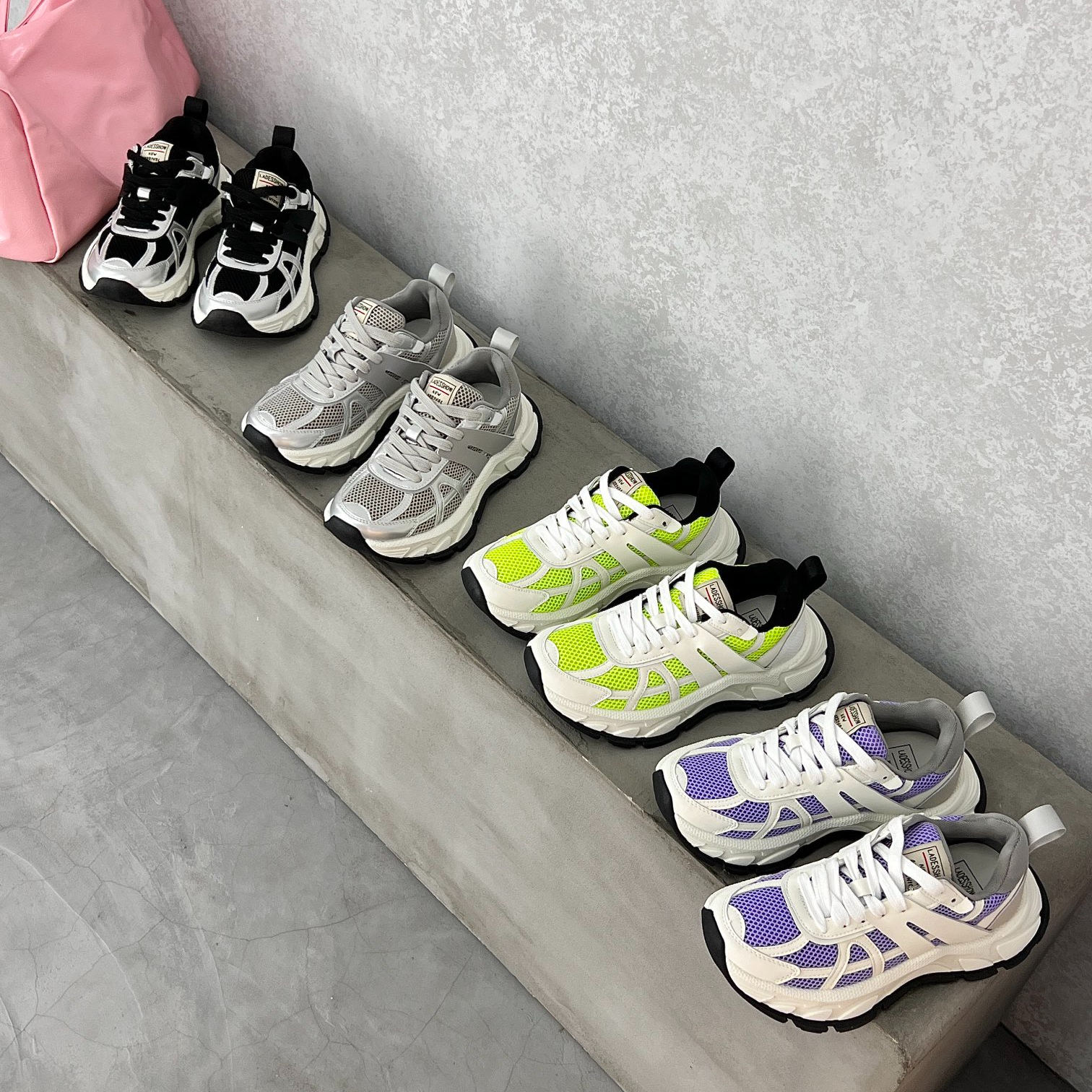 VEEFSHOW 1701-1 厚底老爹鞋女网面透气舒适百搭潮酷休闲阿甘鞋女