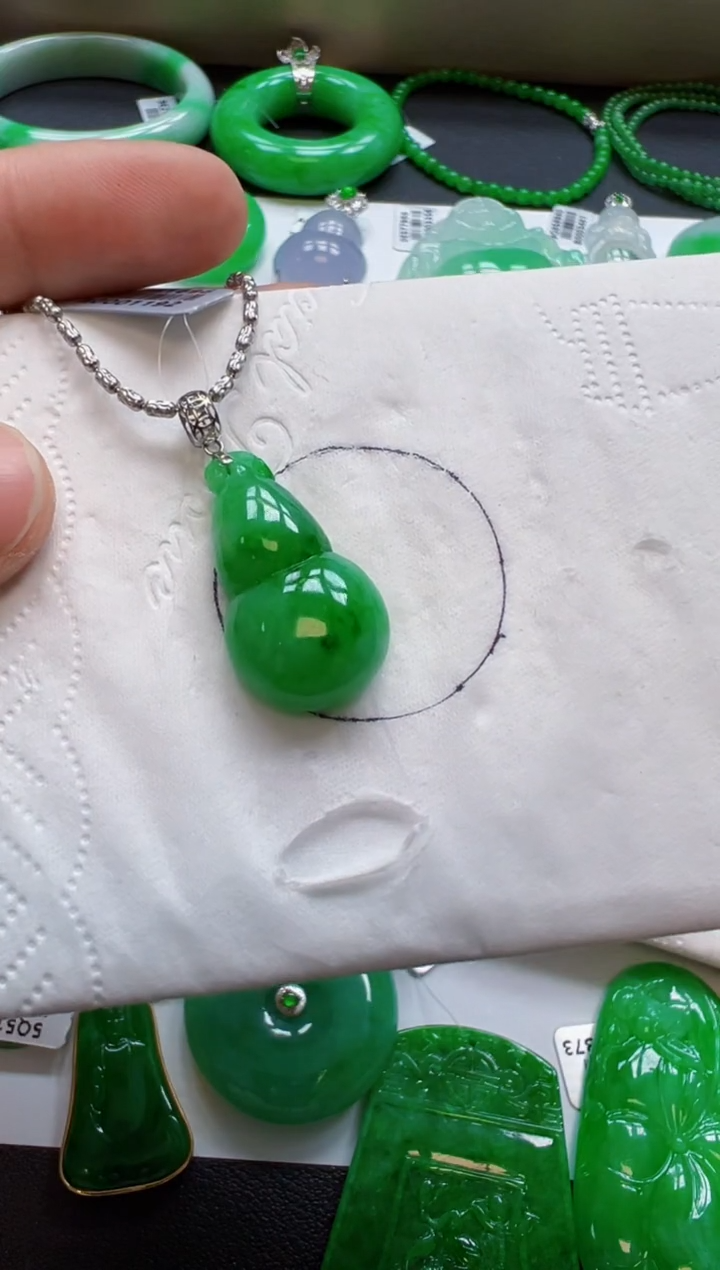 【闪购商品】定制翡翠18K金镶嵌1800元