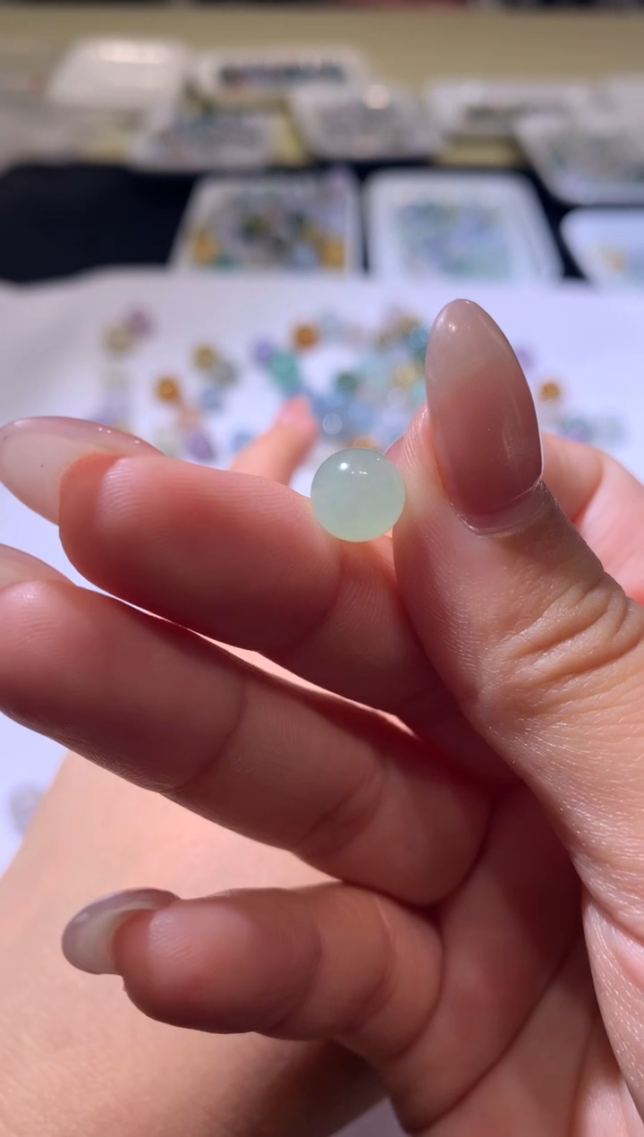 定制翡翠未镶嵌8*珠子180+18